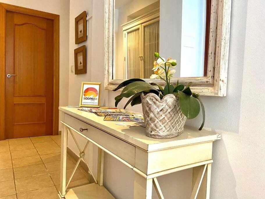 Apartamento Sea View By Solymar Holiday Torre Del Mar Exterior foto