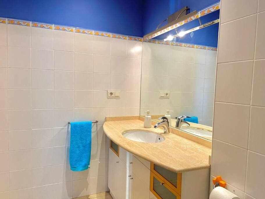Apartamento Sea View By Solymar Holiday Torre Del Mar Exterior foto