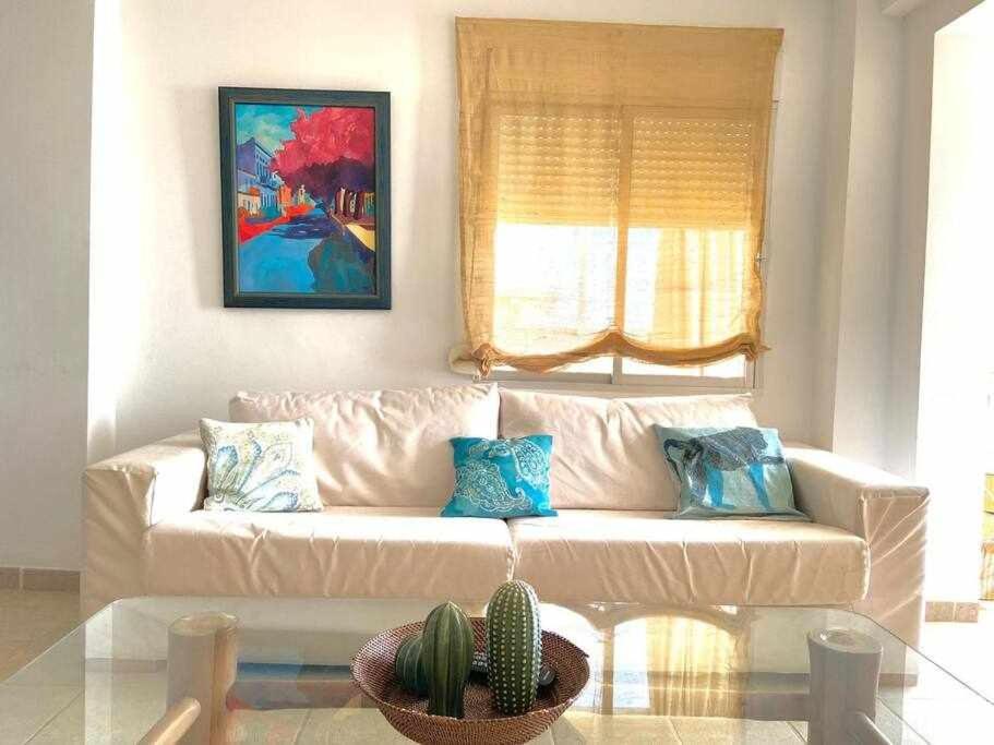 Apartamento Sea View By Solymar Holiday Torre Del Mar Exterior foto