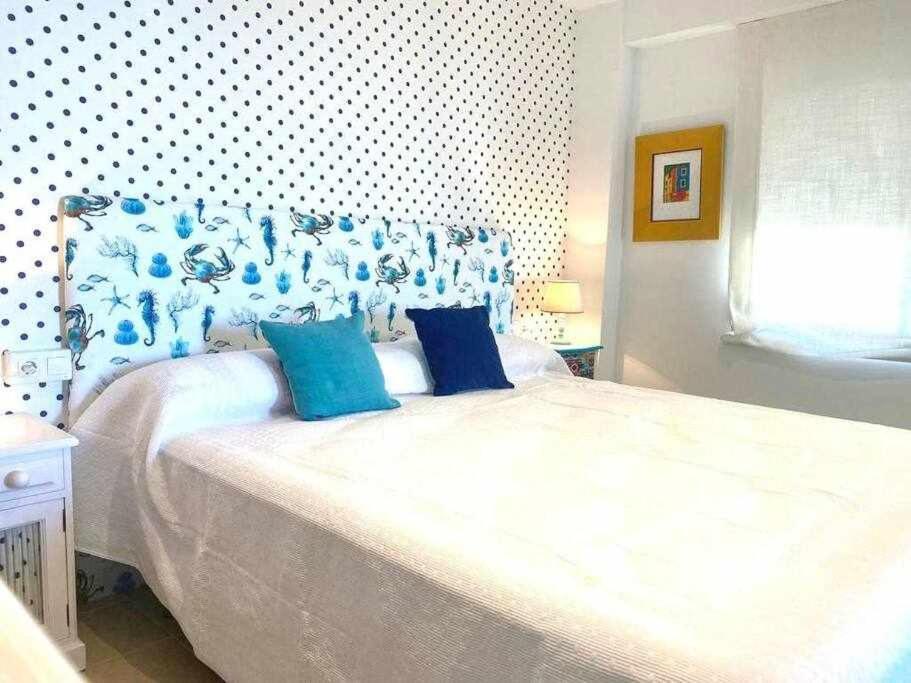 Apartamento Sea View By Solymar Holiday Torre Del Mar Exterior foto